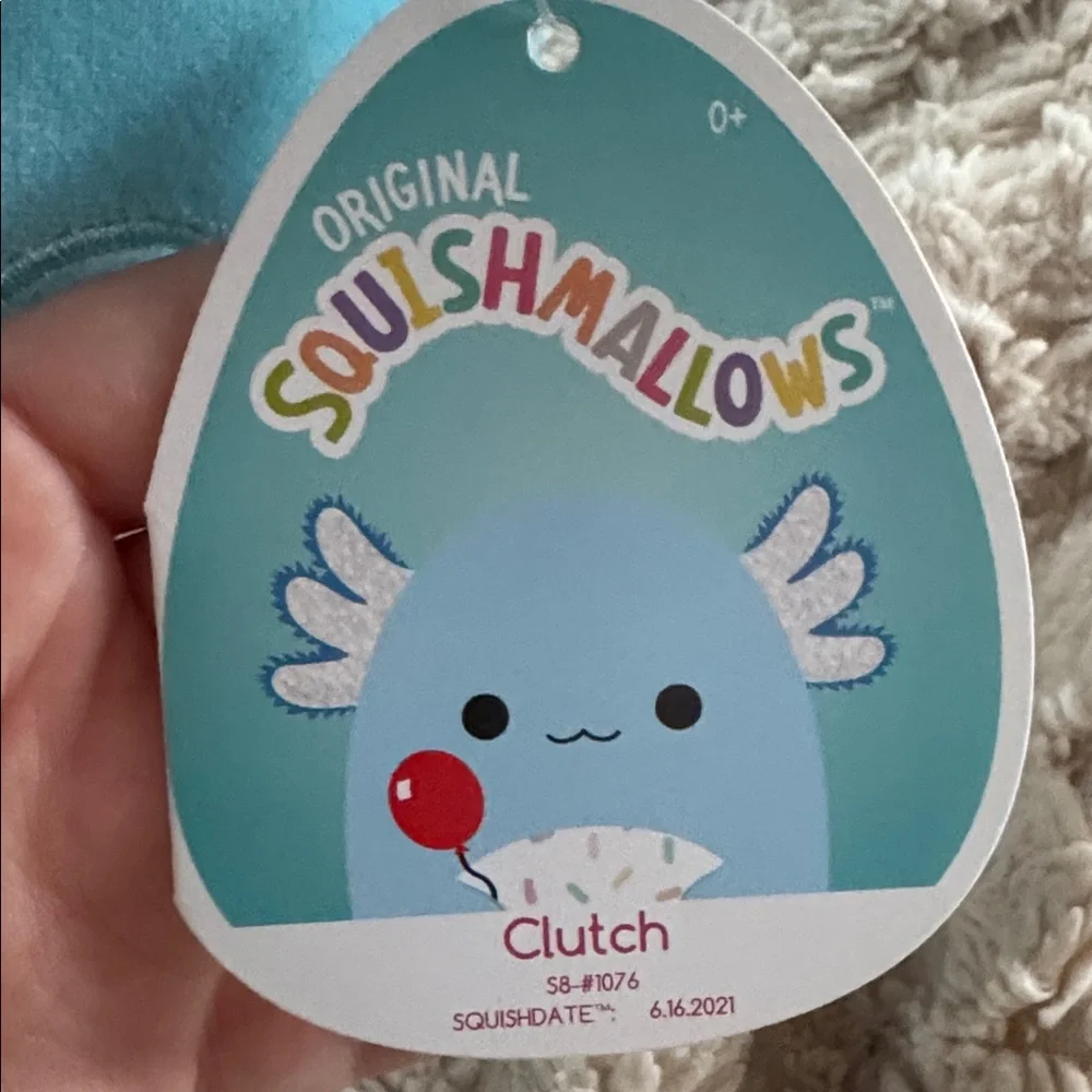 Squishmallows -Clutch the Blue Axolotl Plush a Party City EXCLUSIVE - Picture 3 of 9